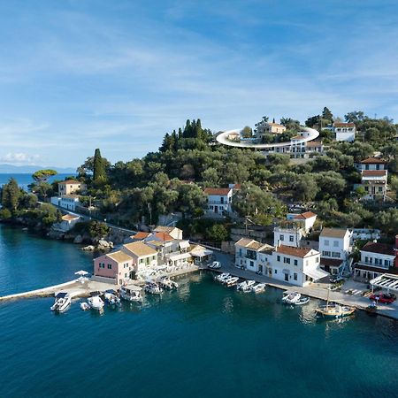 Pangolas Apartments Paxos Longós المظهر الخارجي الصورة