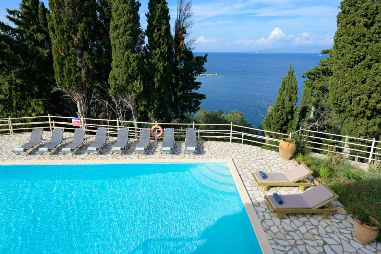 Pangolas Apartments Paxos Longós المظهر الخارجي الصورة