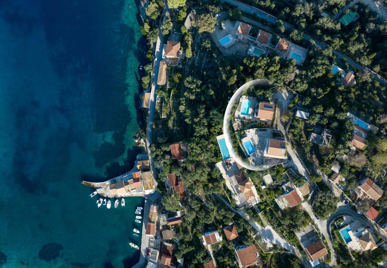 Pangolas Apartments Paxos Longós المظهر الخارجي الصورة