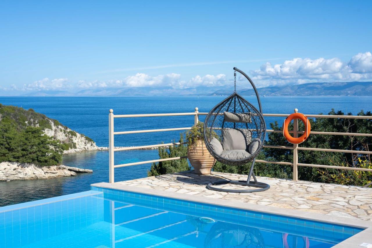 Pangolas Apartments Paxos Longós المظهر الخارجي الصورة