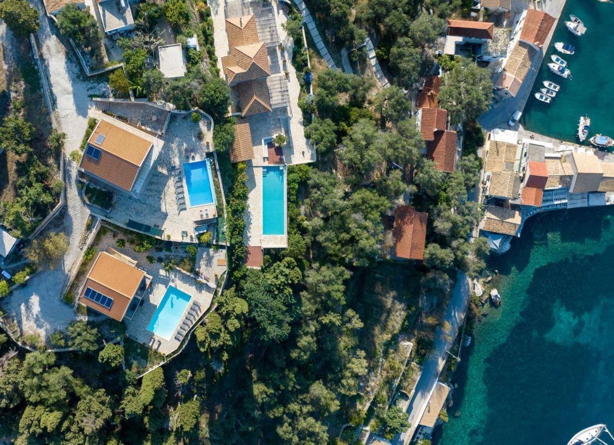 Pangolas Apartments Paxos Longós المظهر الخارجي الصورة