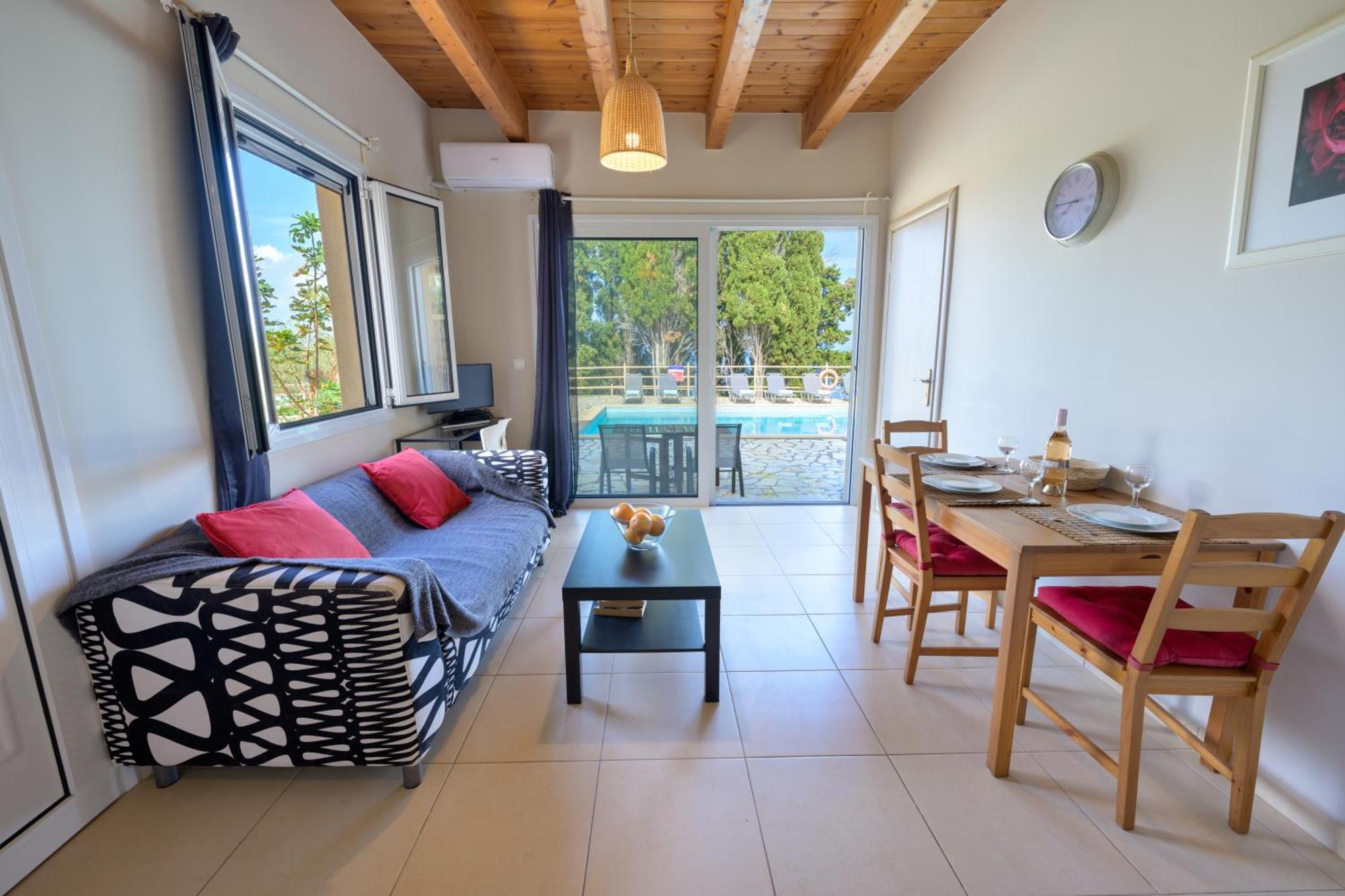 Pangolas Apartments Paxos Longós المظهر الخارجي الصورة